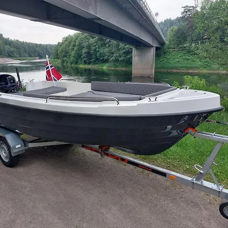 ベッド・アンド・ブレックファスト In With Norway 4*